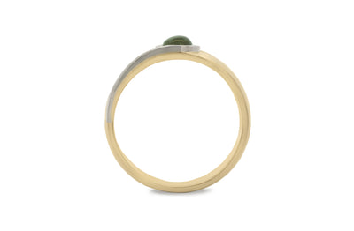 Tide: Pounamu Set Band in Yellow Gold and Platinum