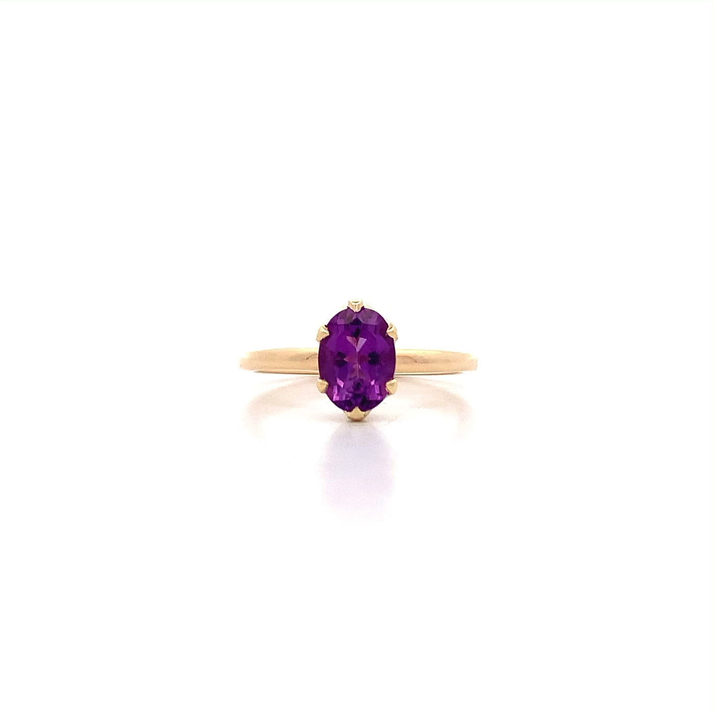 Oval Cut Amethyst Solitaire Ring in Yellow Gold | 1.21ct